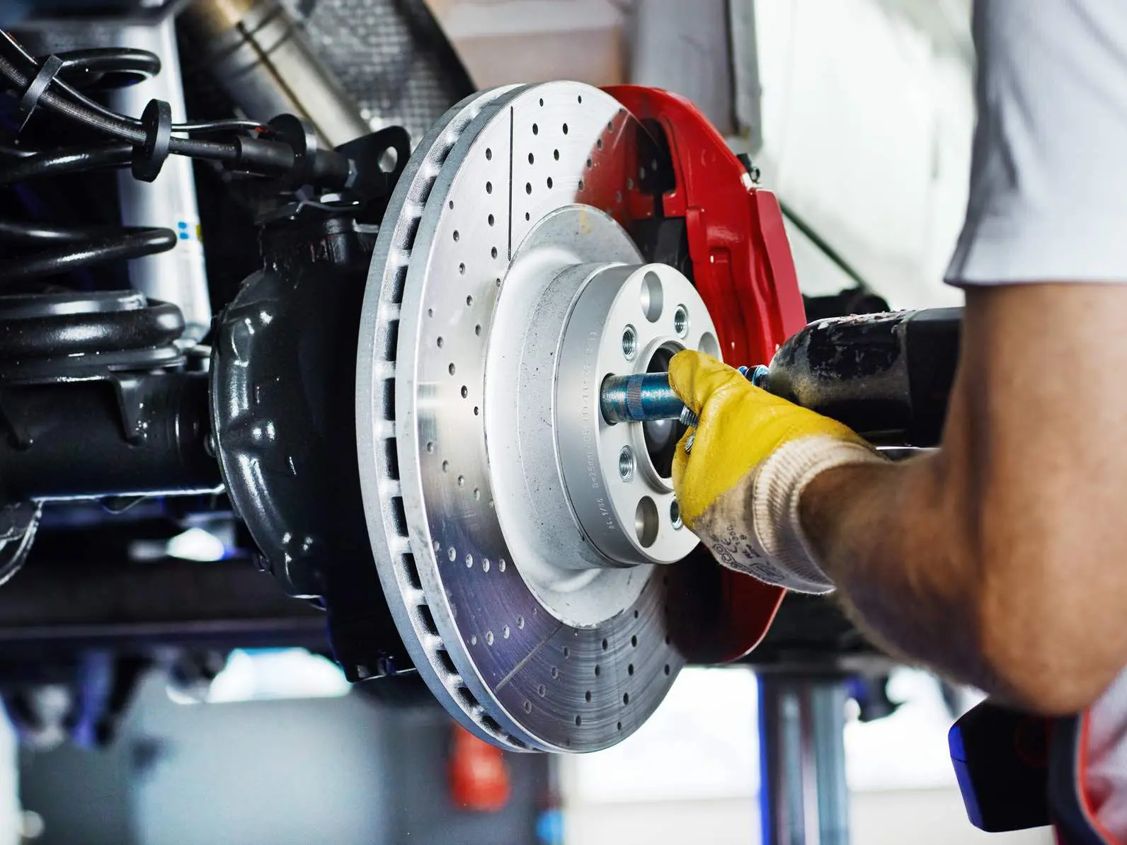 Ford Kamyonlarda Fren Sistemi Bakımı: Güvenli Sürüşün Olmazsa Olmazı